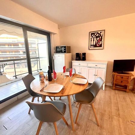 Appartement 2P, 4 Couchages, Terrasse Et Salon De Jardin A 200M De La Plage, Frejus - Fr-1-226A-22 Εξωτερικό φωτογραφία